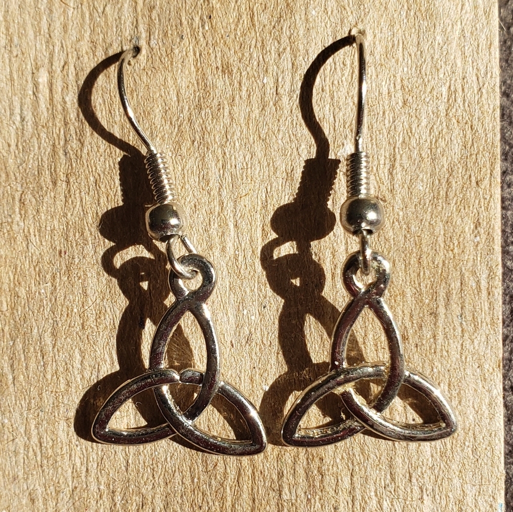 Unique Vintage Silver Celtic Knot Dangle Earrings